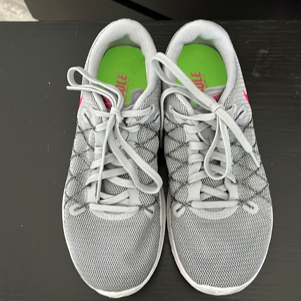 Nike Flex Fury 2 Women's Running Shoes Gray Pink - Size 6
